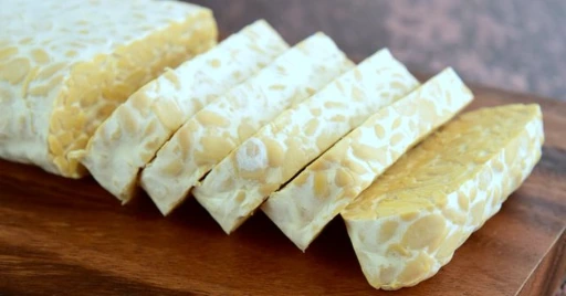 tempeh av favabönor