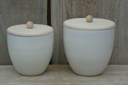 [KERA-förvaring-vit14dl] Storage pot 1.4 liters with wooden lid